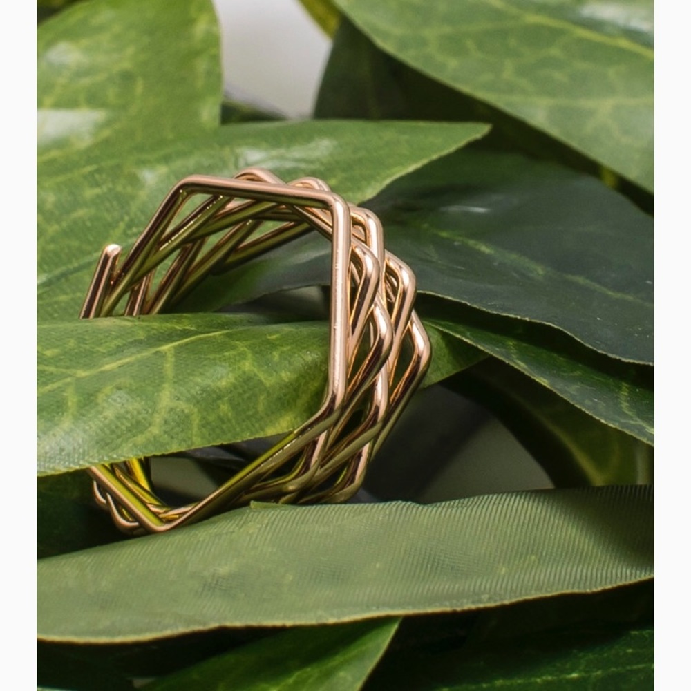The Cage Ring
